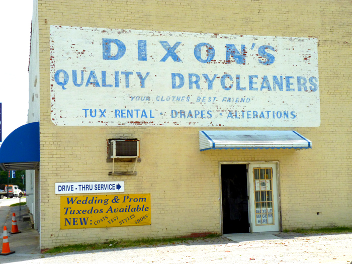 Dixon’s Quality Drycleaning